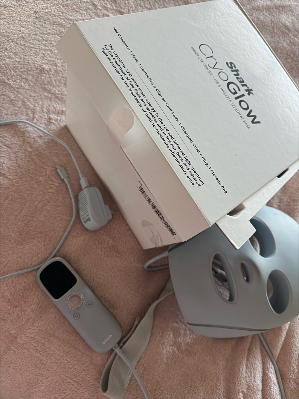Shark CryoGlow Women's Cryotherapy Facial Device - Gray